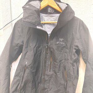Arc'teryx Beta Rain Jacket